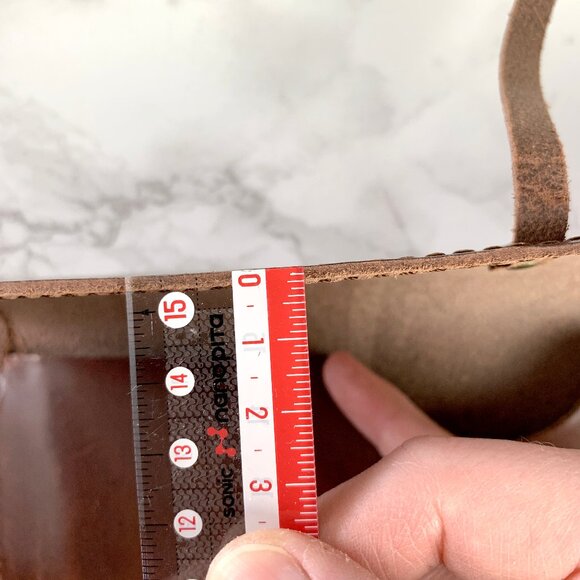 Schmincke Brown Leather Case with Cord - Picture 6 of 6